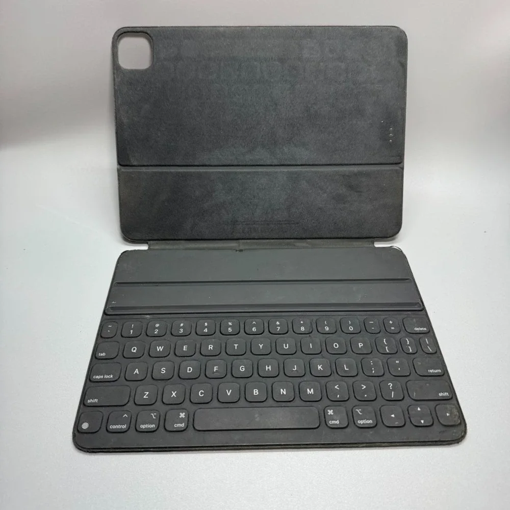 Genuine Apple A2038 Smart Keyboard for iPad Pro 11